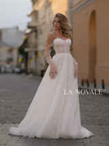 delicate crystal beaded sweetheart wedding dress