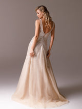 sleeveless champagne wedding dress