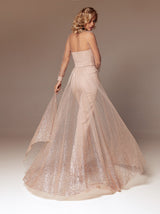 Jumpsuit wedding guest outfit