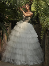 Princess like sparkle wedding ball gown dress