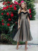 Polka dot 1950s retro vintage coctails dress