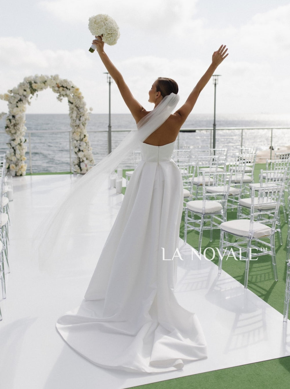 Cat Eye Strapless Draped Wedding Dress – La Novale Atelier