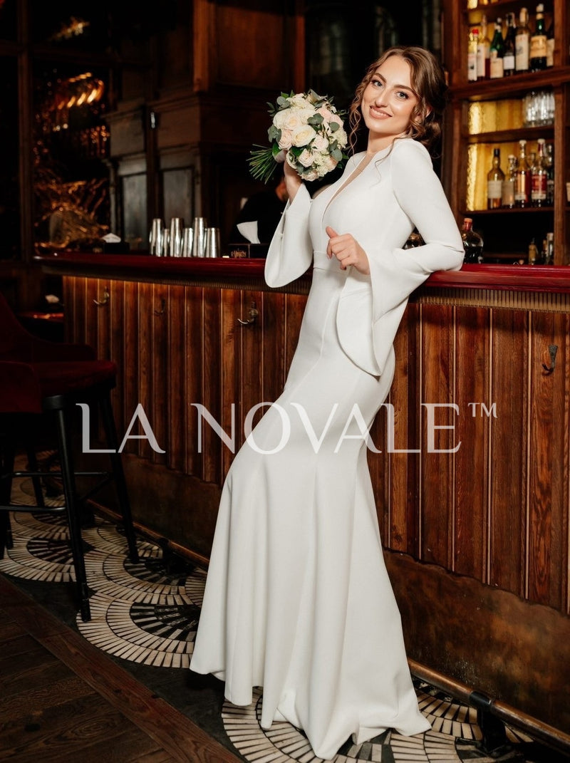 Retro inspired casual wedding dress with trumpet sleeve