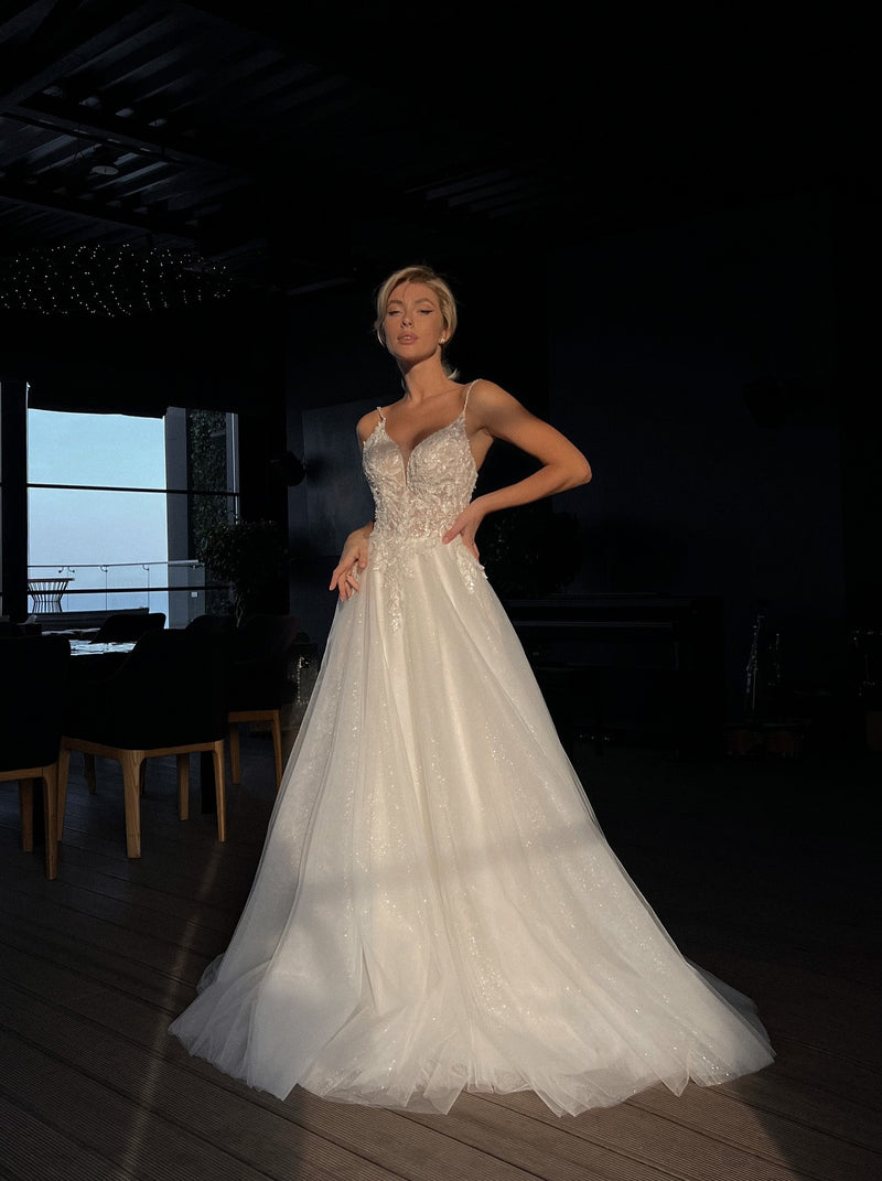 Botanic lace sparkle A-line wedding dress
