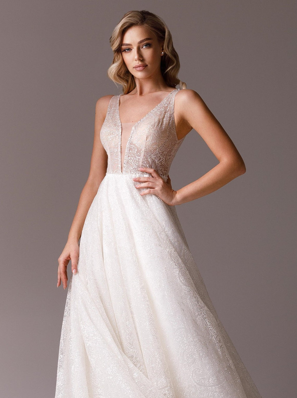 sparkly champagne wedding dress Champagne Sequin Wedding Dress Long Sleeves Mermaid Pleated YH0047