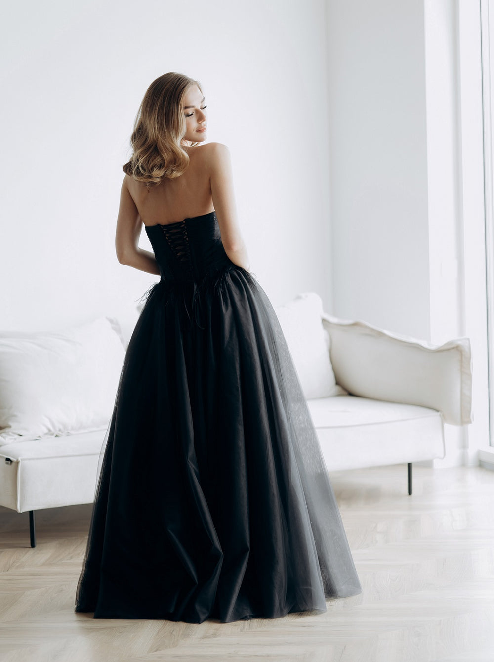 basque waist black dress pleated tulle corset wedding – La Novale Atelier Size:XX-SMALL SCHL005018_B_S V-Neck A-Line Ruched Satin a horsehair hem