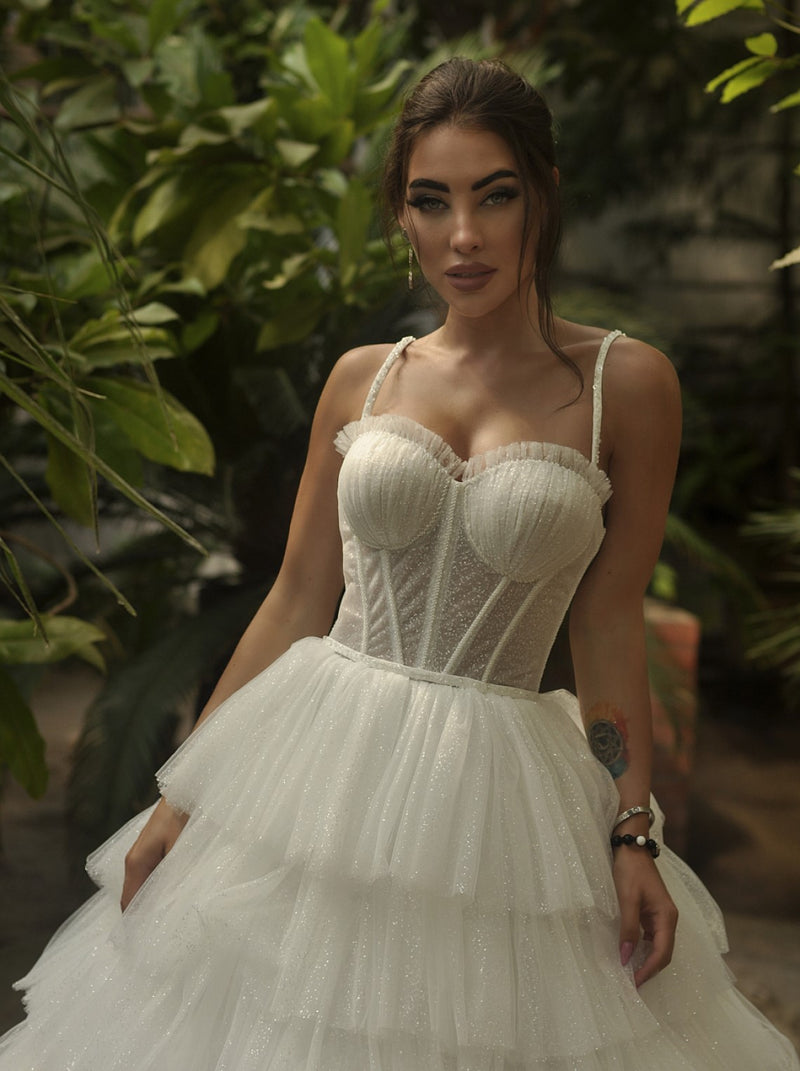 Princess like sparkle wedding ball gown dress