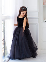 Retro inspired velvet junior bridesmaid dress black