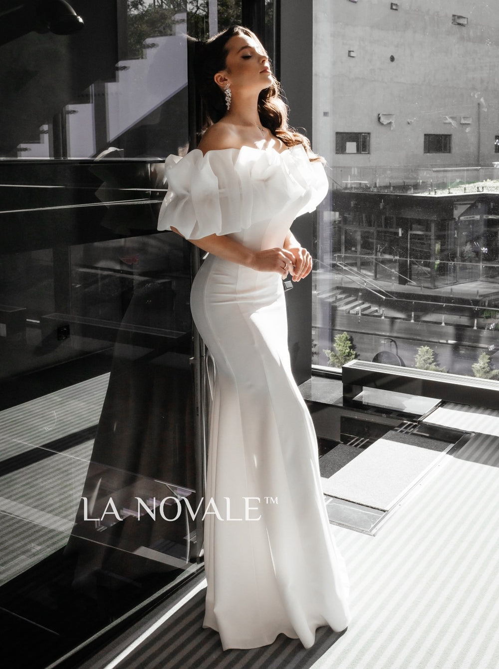 fit and flare short dress for women party wear Hollywood style Off shoulder mermaid wedding dress – La Novale Atelier