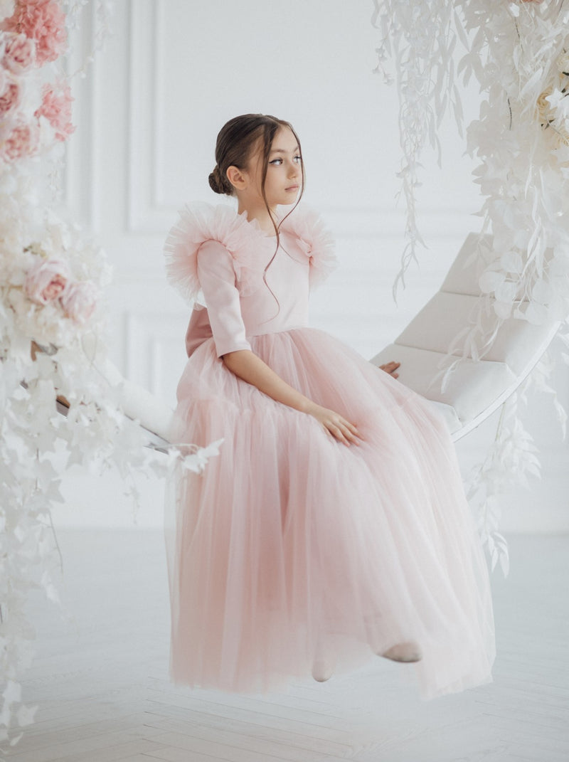 Elbow sleeve modest flower girl dress La Novale Atelier Elbow sleeve modest flower girl dress La Novale Atelier